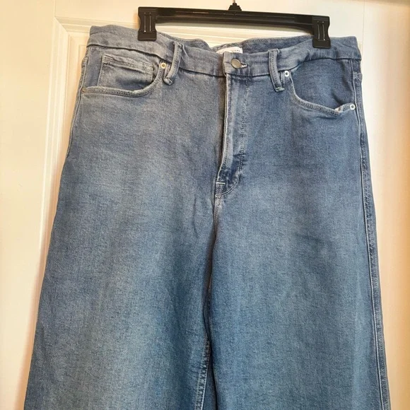 Good American Blue Flare Wide Leg Jeans - Picture 2 of 4
